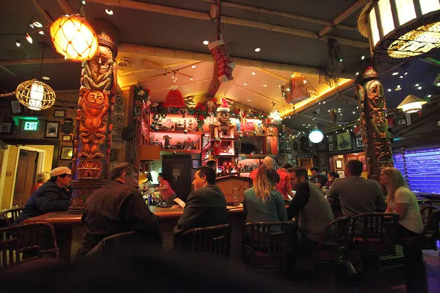 Отдых в Trader Sam's
