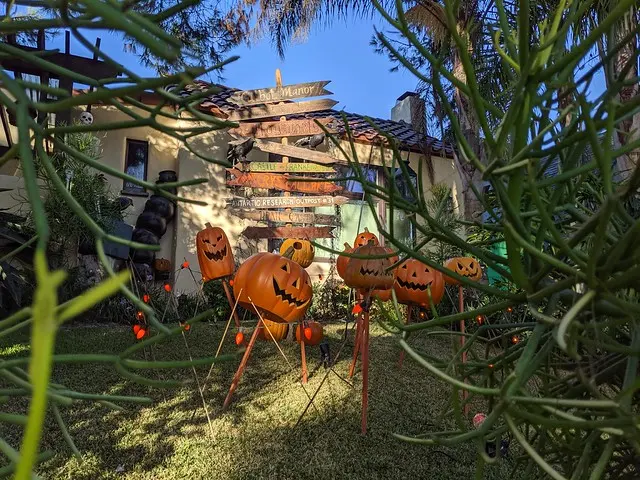 Хэллоуин декорации, Burbank, Калифорния, США