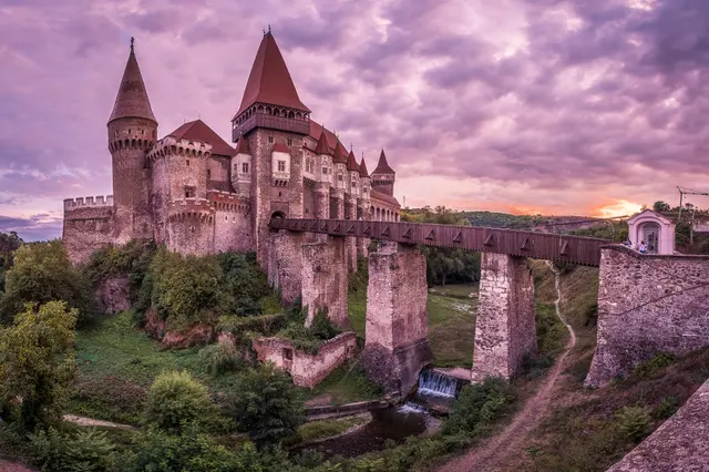 Корвинский замок - Хунедоара, Румыния - Путешествия