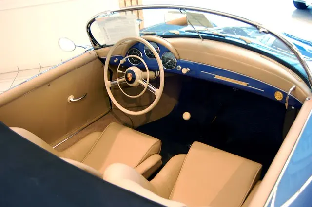 Интерьер Porsche 356 Speedster