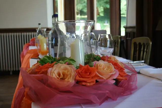 Свадебное украшение Orange & Coral Wedding Theme