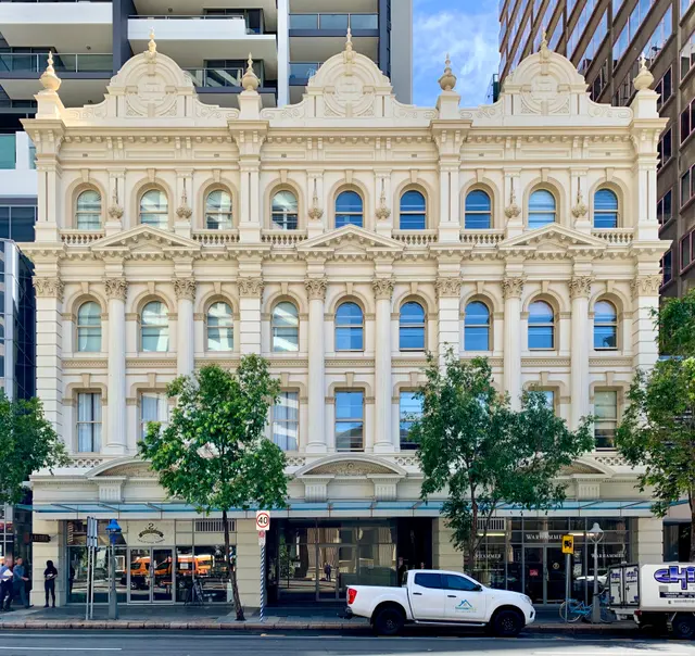 Квинслендский фасад здания Country Life Building, 2020 год