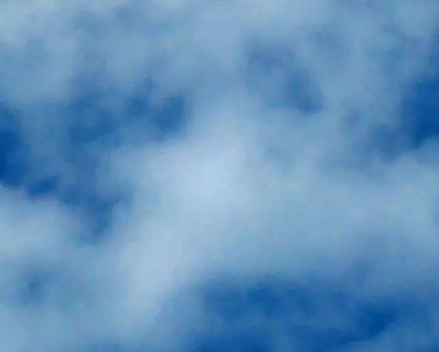 Облака Blue Sky Watercolor Paint Daubs