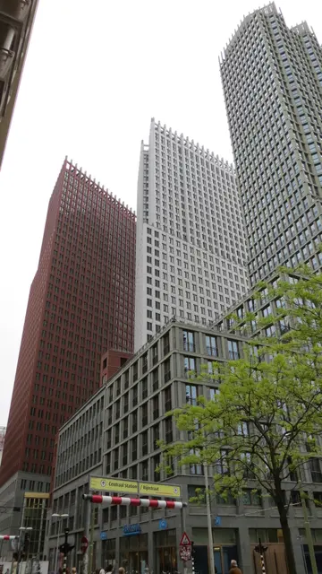 3 небоскреба The Hague