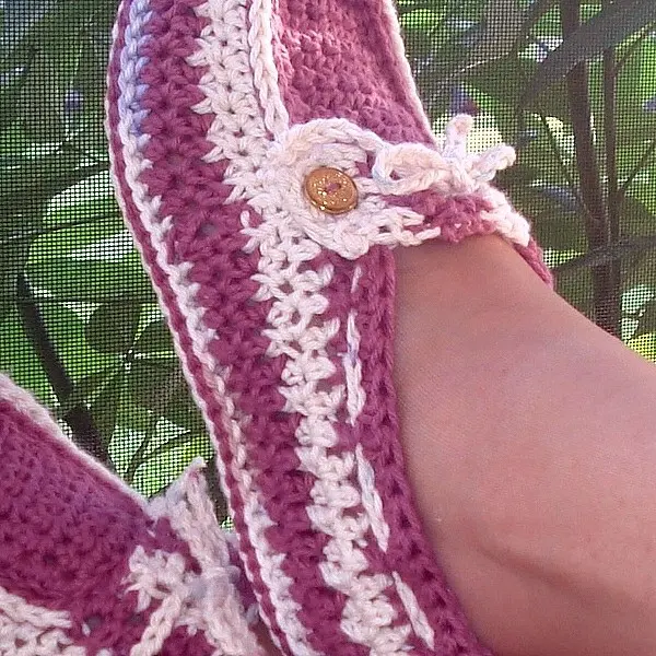 Исполнитель: Adult Button Loafers Crochet Pattern