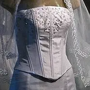 Закрытие швов принцессы свадебного платья Bodice