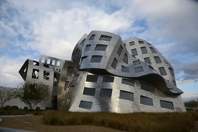 Архитектура в LSD