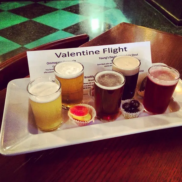 Valentine's Dessert Beer Pairing Flight в Flying Saucer
