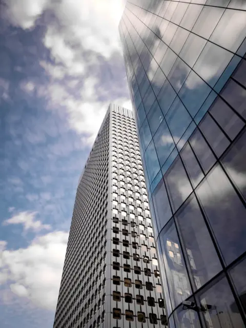 Дневной свет Skyscrapers Daylight