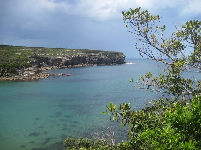 Пляжи Wattamolla Beach Travel Tribes