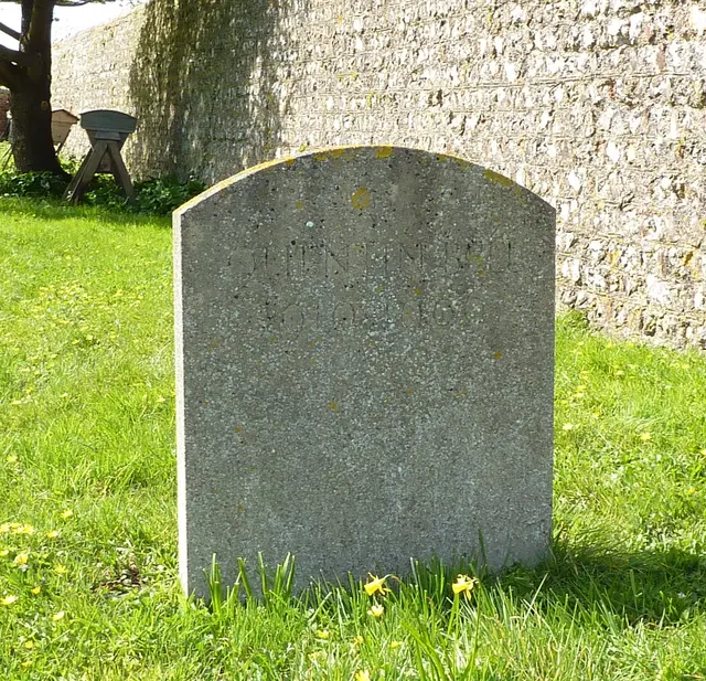 Оригинальное название: Quentin Bell grave.jpg