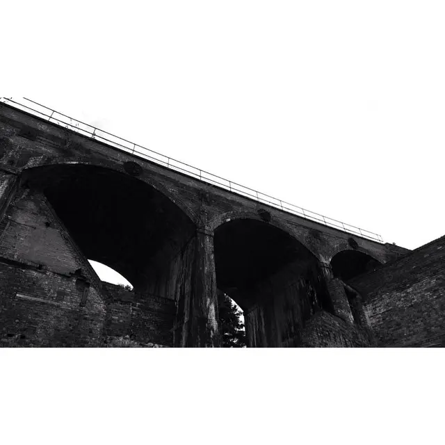 #leica #monochrome #blackandwhite #igers #igersengland #ironbridge #coalbrookdale #museum #bridge #architecture #building