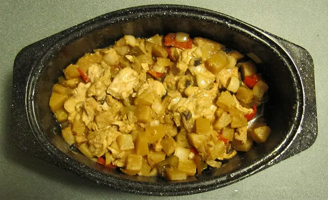 Солнечный ананас терияки курица