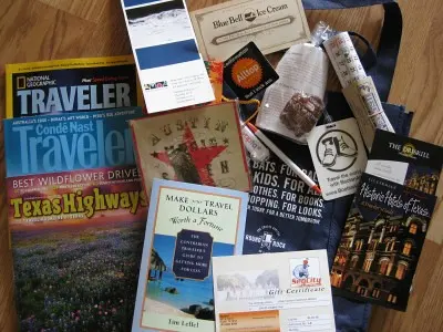 Обсуждение Travel Swag Bag Contents SXSWi