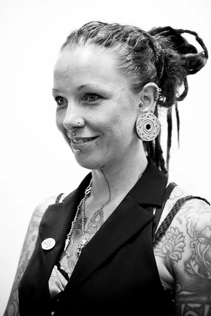 Véronique, Tattoo Artist - Tattoo Art Fest (167) - 18-20Sep09, Париж (Франция)