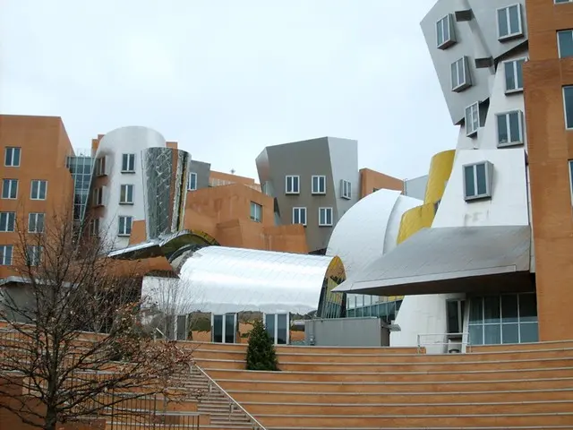 Фасад здания Stata