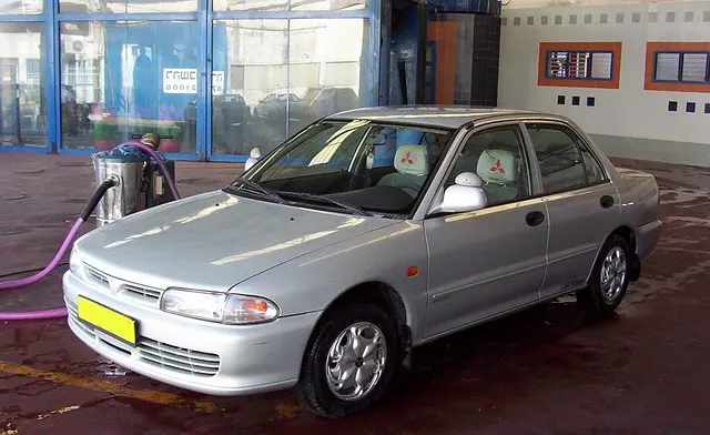 автомобиль