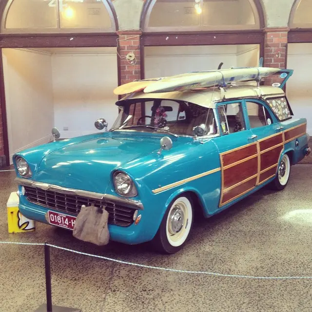 Автомобили