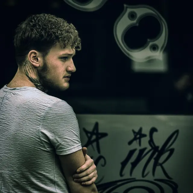 Человек-человек