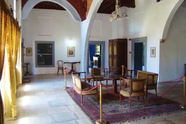 Hadjigeorgakis Kornesios Cyprus Mansion гостиная