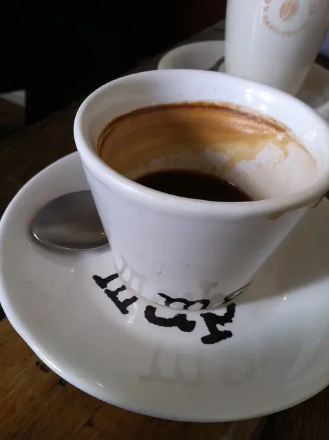 Оригинальное название: Out-of-line Map Coffee mug & saucer