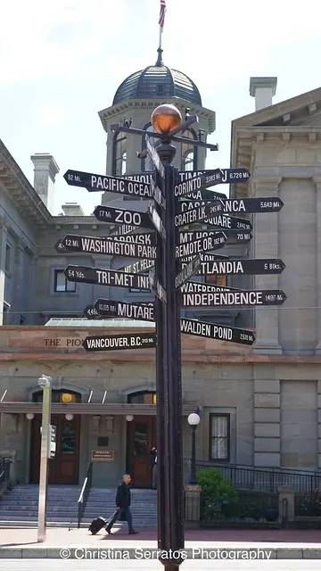 Место назначения: Pioneer Courthouse Square
