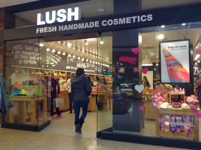 Магазины Lush Cosmetics