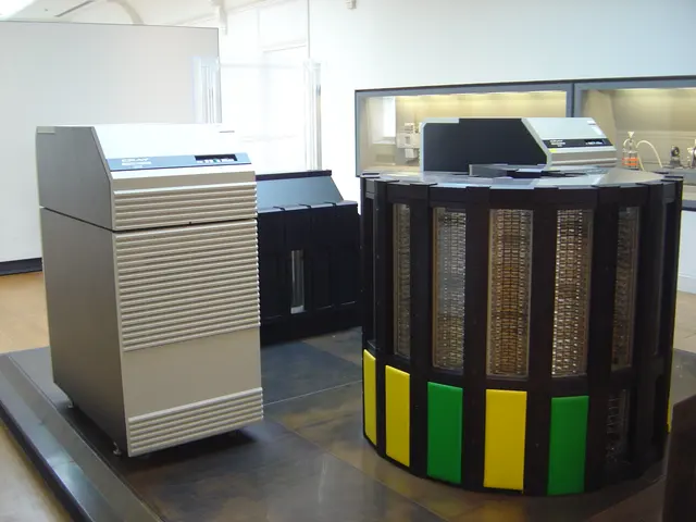 Файл:Cray 2 Arts et Metiers dsc03940.jpg