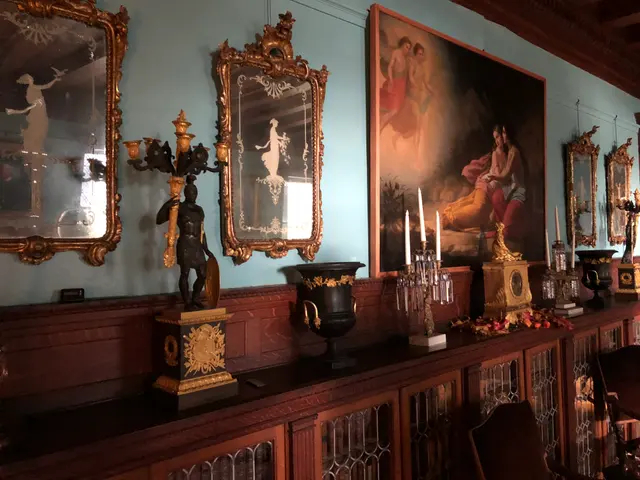 Поместье Клермон (Living Room Side View)