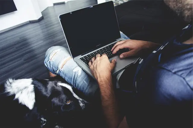 Apple Macbook
