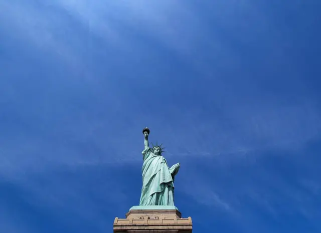 Скульптура Landmark