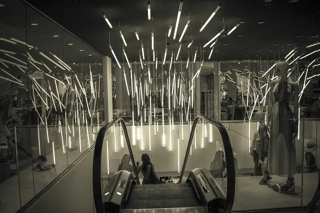 Snap A Stranger Blackandwhite Arts Culture And Entertainment Motion No People Indoors Day Supermarket Nicospecial.de Amsterdam Streets Amste